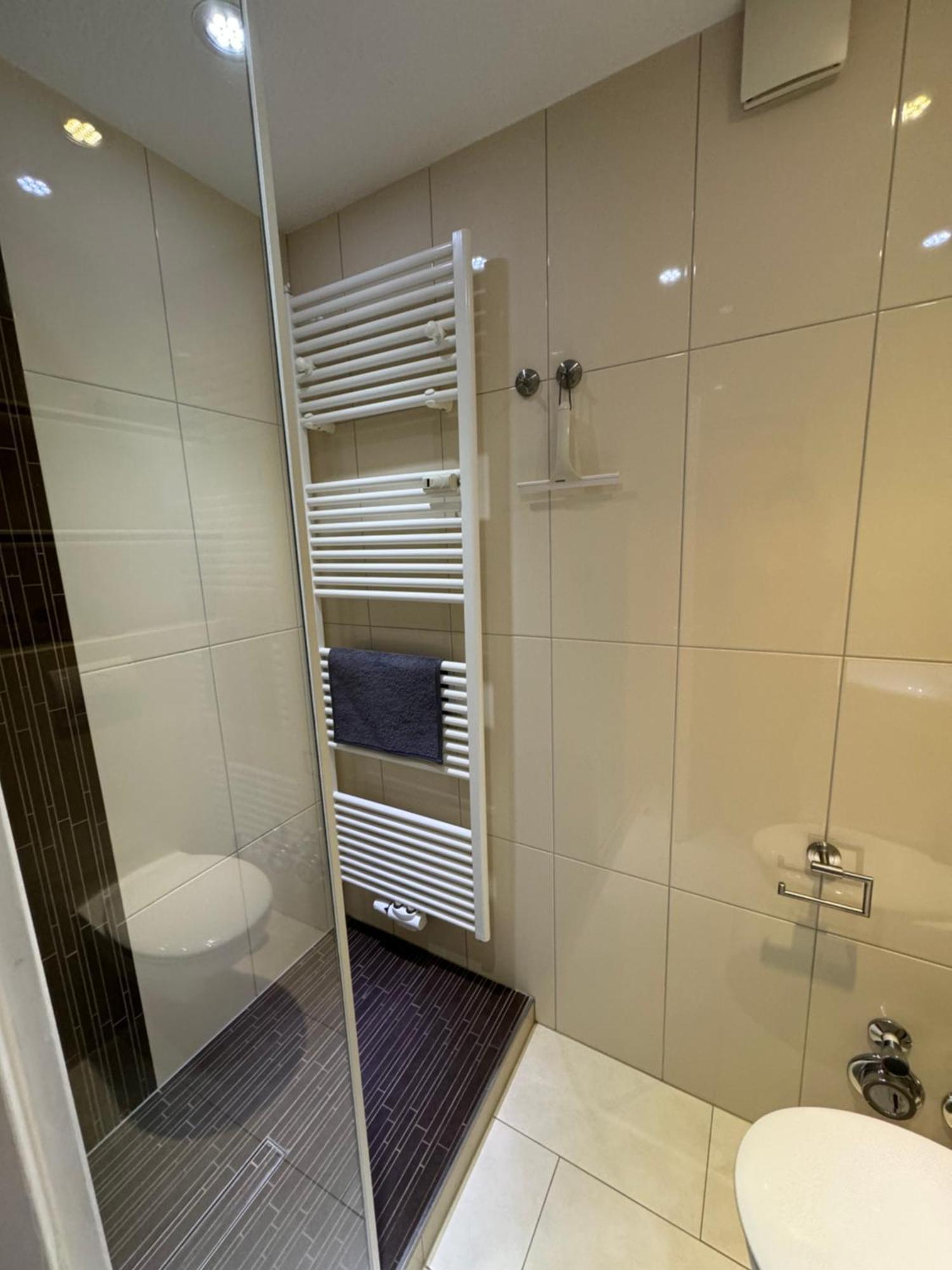Traumhafte Ferienwohnung - Direkter Meerblick - 50M Zum Strand In Cuxhaven Duhnen In 1A Lage Im Haus Seehuette Екстер'єр фото